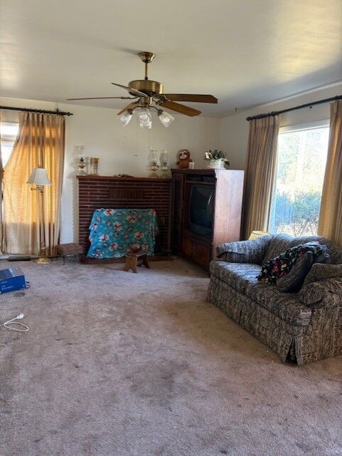 Property Photo: 2204 S Lincoln Street AR 72761