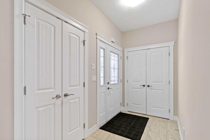 Property Photo:  164 Dixon Road  AB T9K 0Y4 