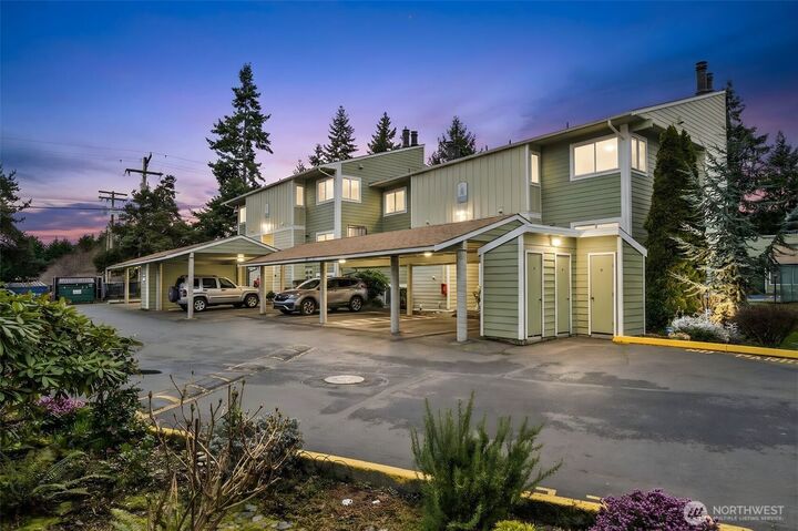 Property Photo:  2409 S 222nd Street B14  WA 98198 
