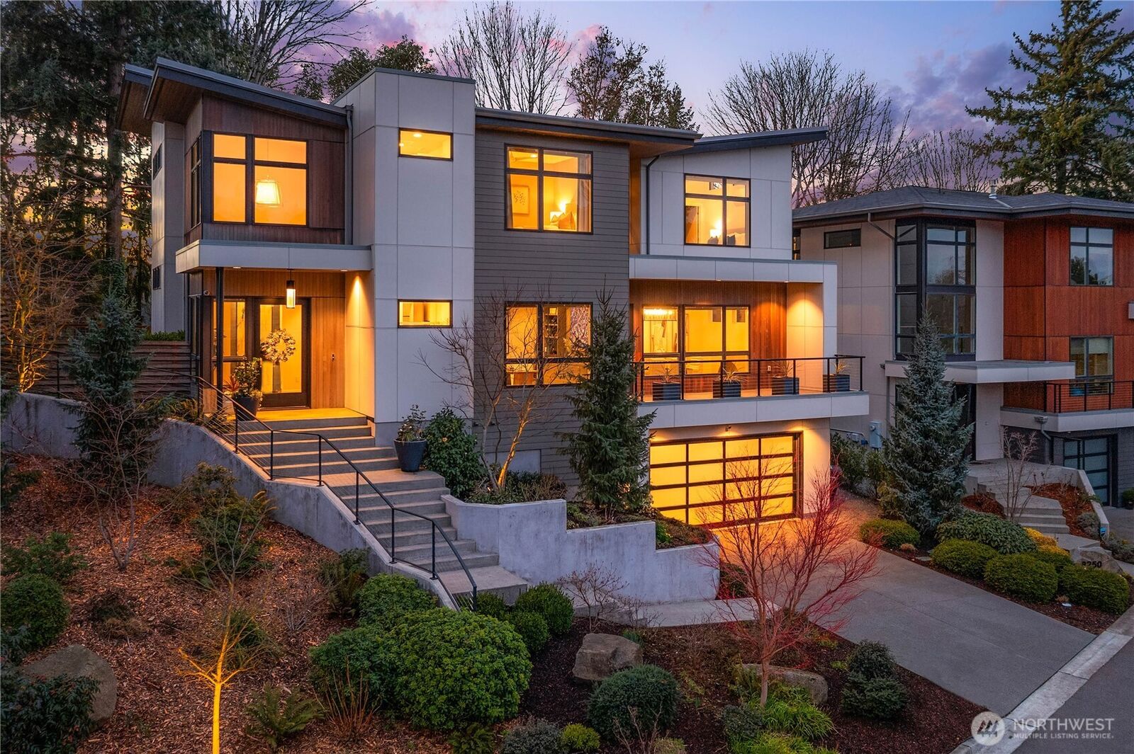 Property Photo: 8260 SE 31st Street WA 98040