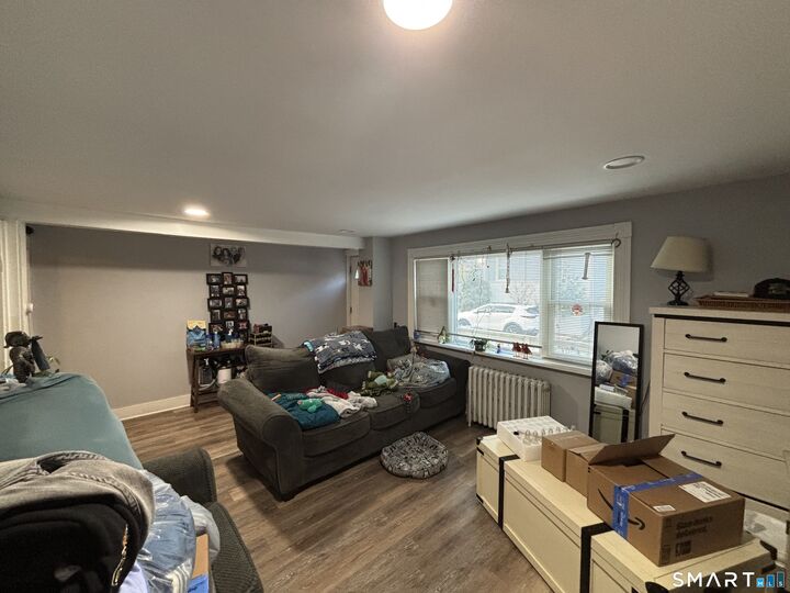 Property Photo:  8 Jetland Place  CT 06605 