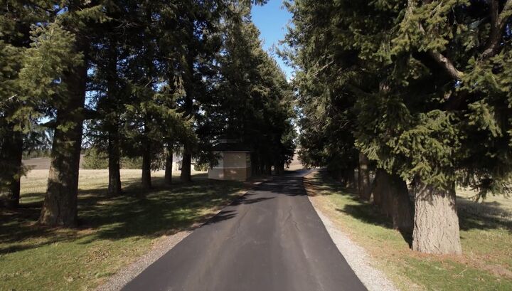 Property Photo:  3311 E Chisholm Ln  WA 99223 