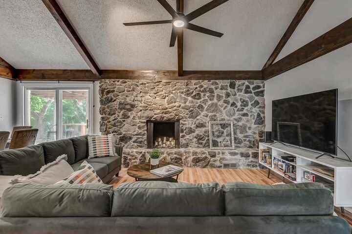 Property Photo:  705 N Dryden Circle  OK 74075 