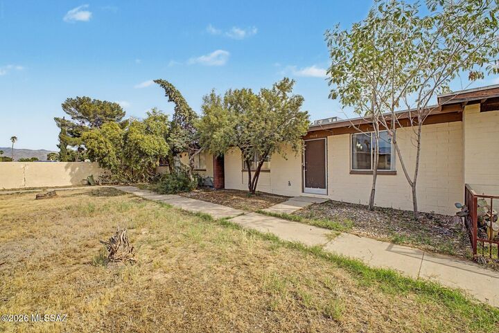 Property Photo:  4028 S Evergreen Avenue  AZ 85730 