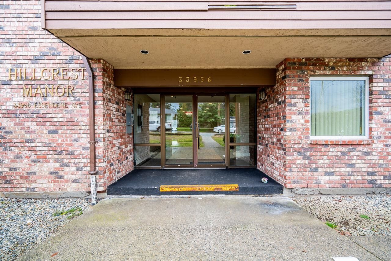 Property Photo:  106 33956 Essendene Avenue  BC V2S 6E7 