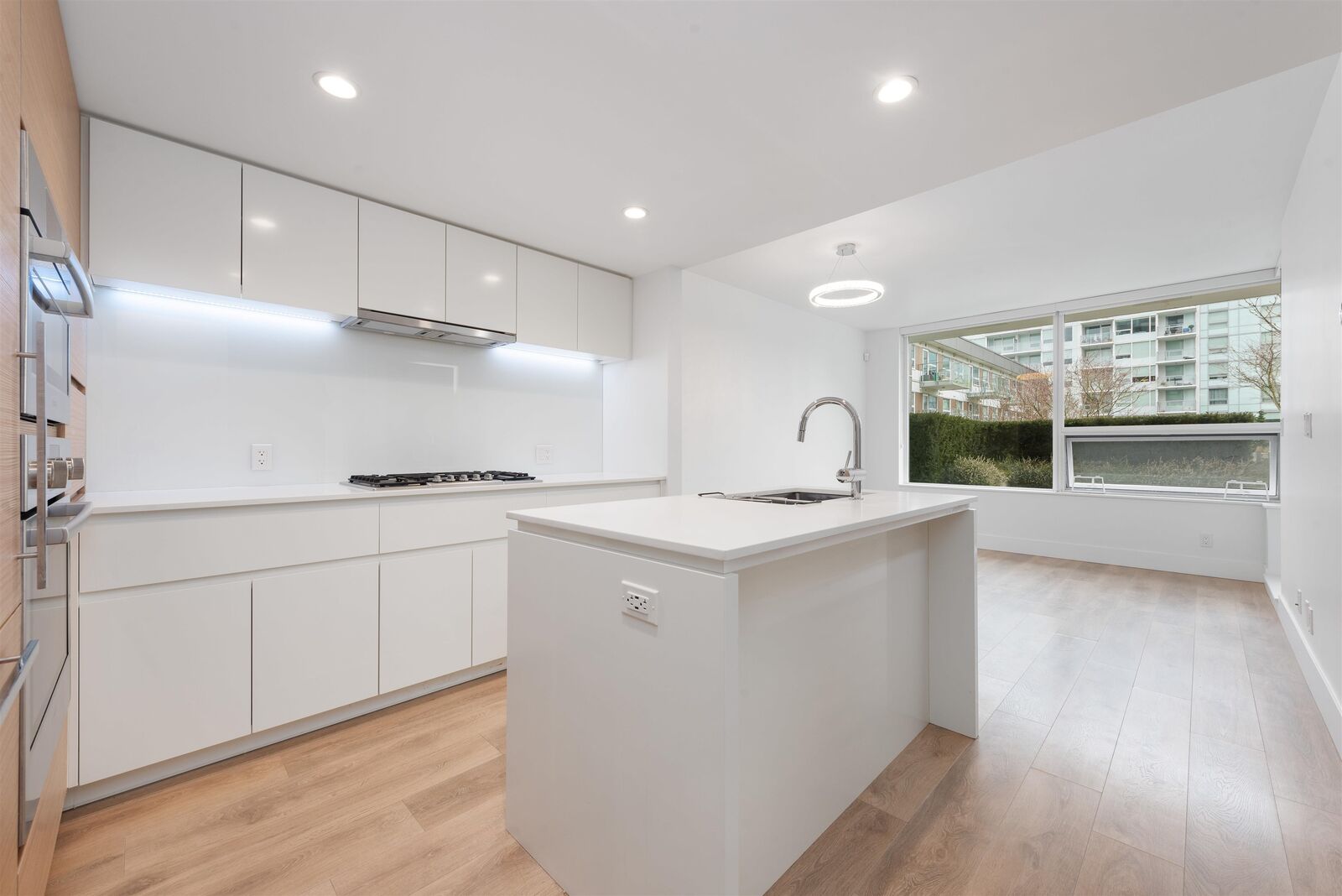 Property Photo: 6900 Pearson Way 404 BC V7C 0C9