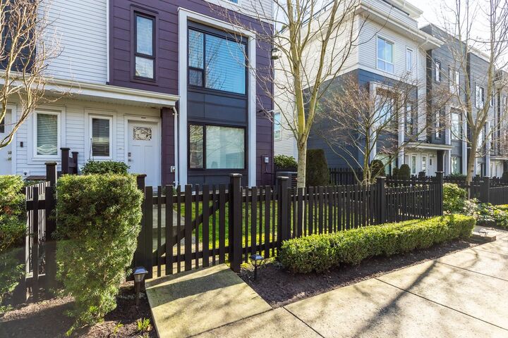 Property Photo: 2277 Oak Meadows Drive 198 BC V3Z 0W6