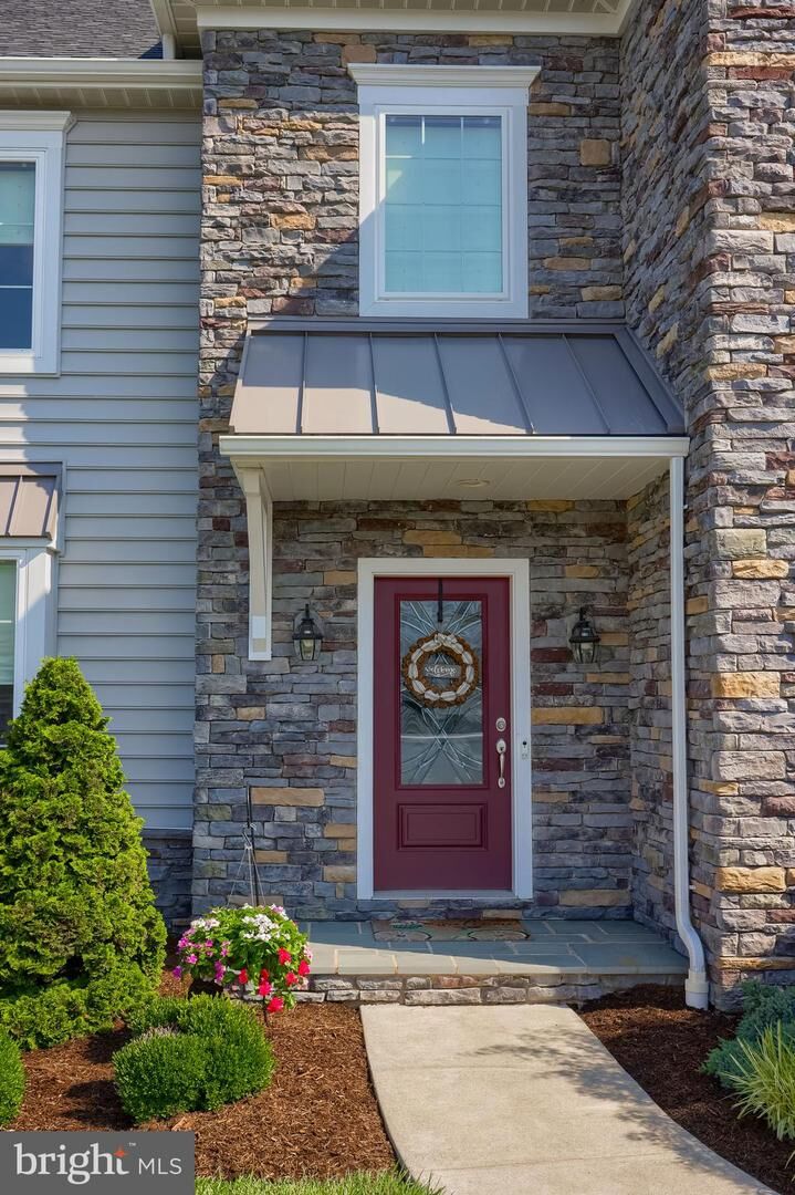 Property Photo: 429 E Delp Road PA 17601