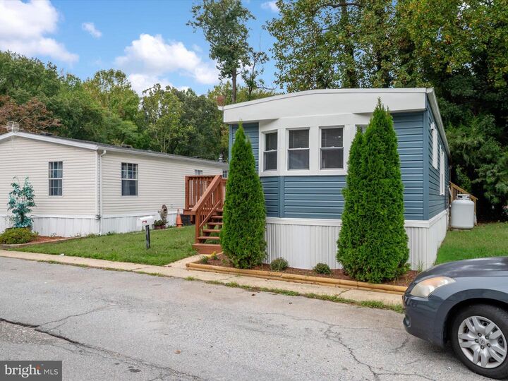 Property Photo:  9402 Beech Park Street  MD 20743 