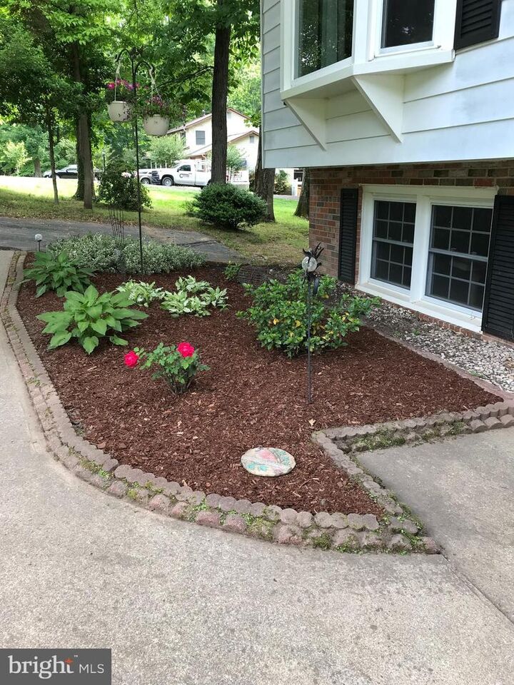 Property Photo:  29910 Richard Circle  MD 20659 