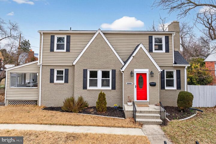 Property Photo: 1202 Parker Avenue MD 20782
