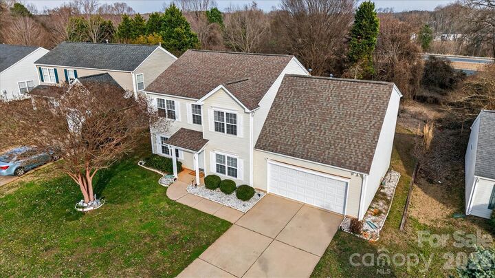 Property Photo: 9830 Avensong Crossing Drive NC 28215