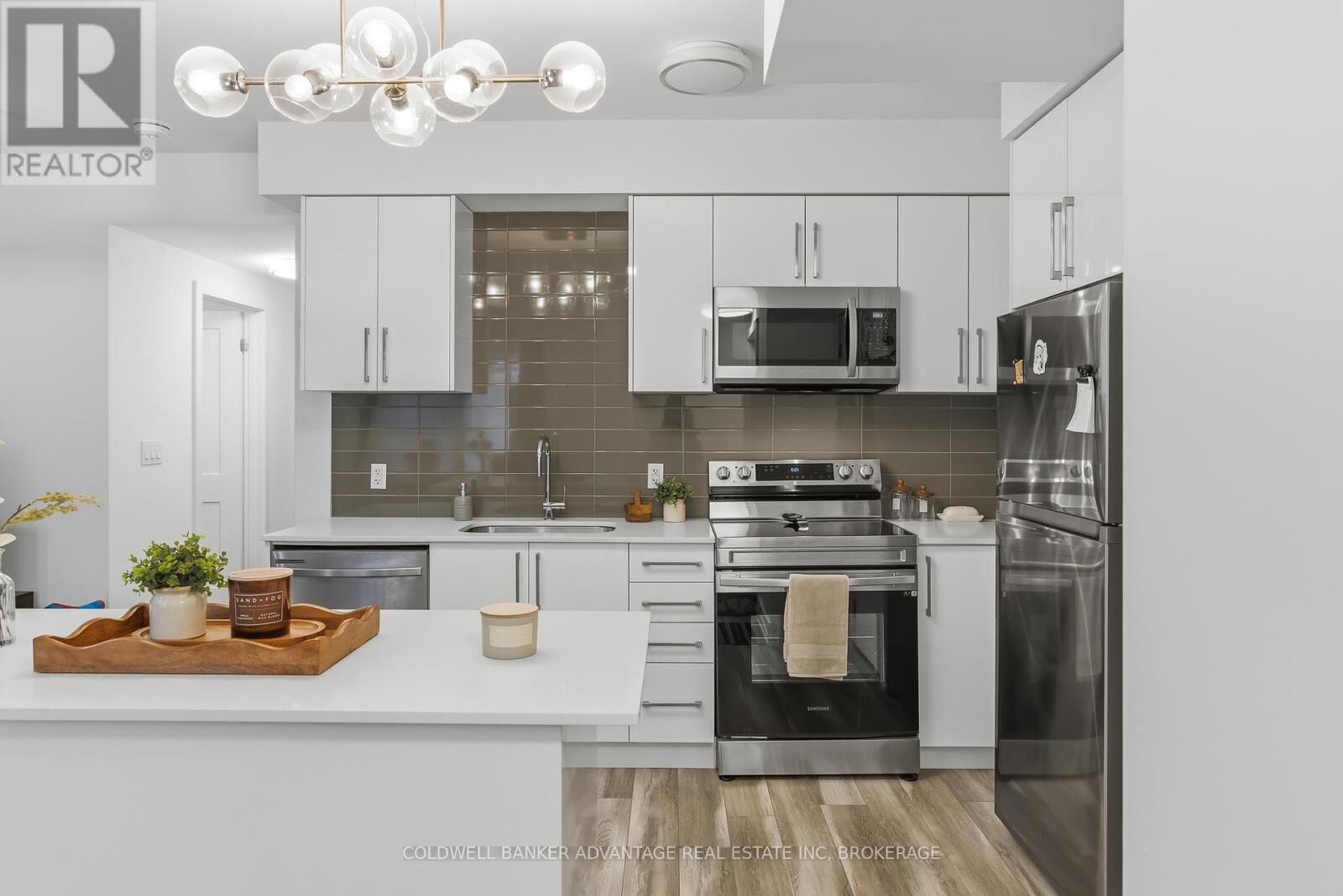 Property Photo:  6065 McLeod Road 103  ON L2G 0Z7 