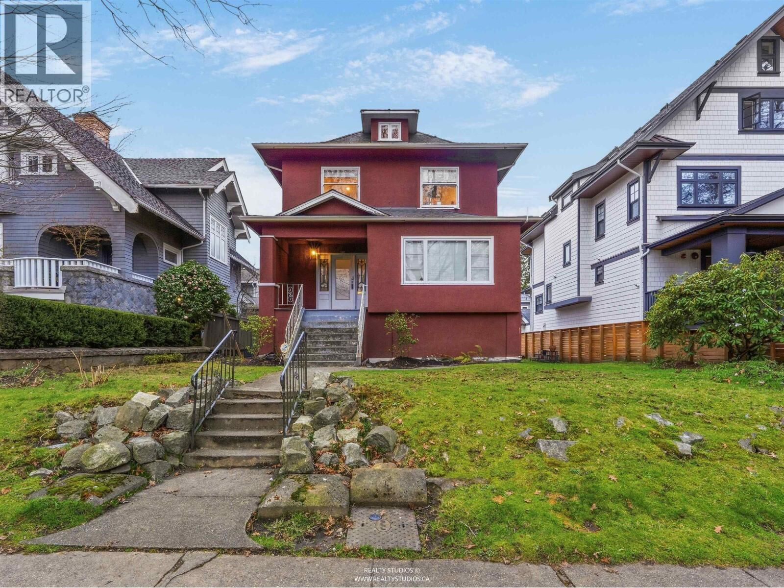 Property Photo:  354 West 15th Avenue  BC V5Y 1Y2 