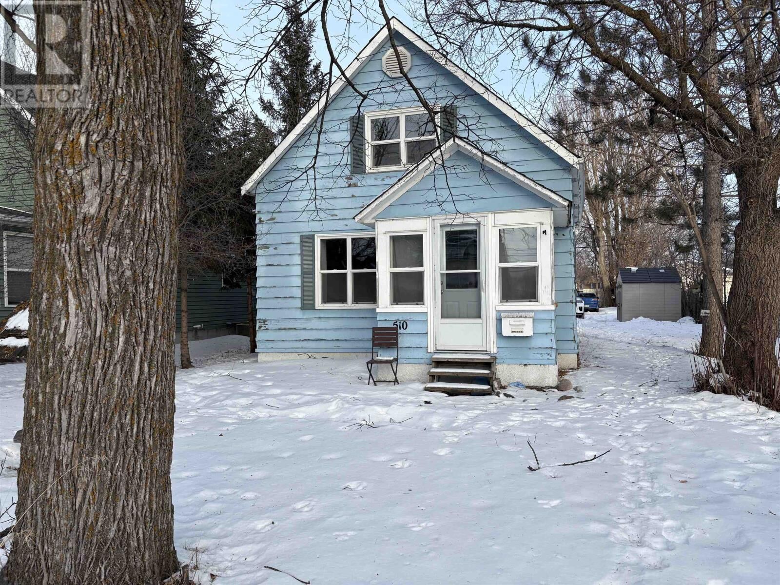 Property Photo:  510 Victoria Ave  ON P9A 2C4 