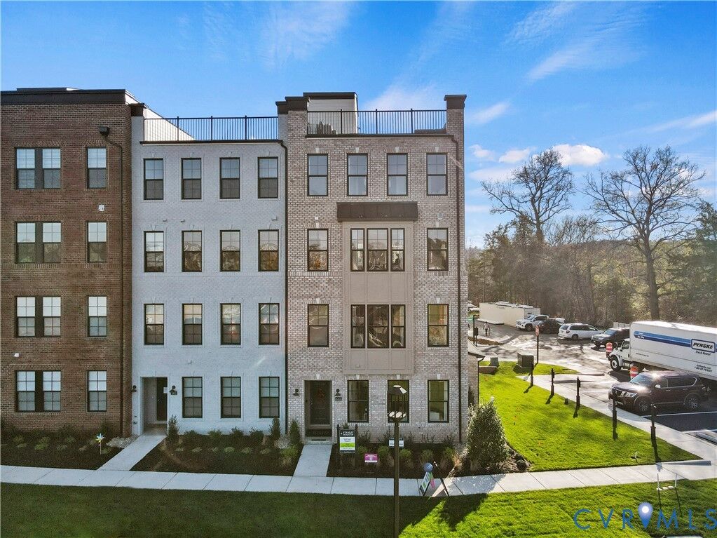 Property Photo:  3614 Daisy Field Walk B  VA 23233 