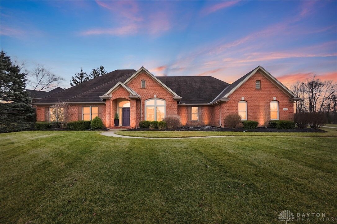 Property Photo:  10600 Chestnut Hill Lane  OH 45458 