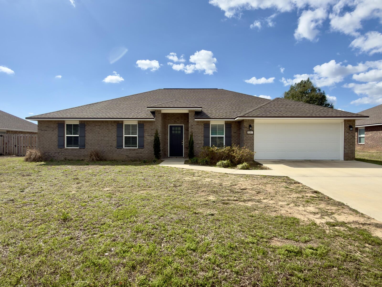 Property Photo:  5281 Moore Loop  FL 32536 