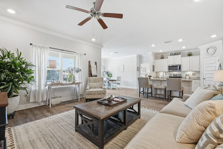 Property Photo: 530 Lightning Bug Lane FL 32439
