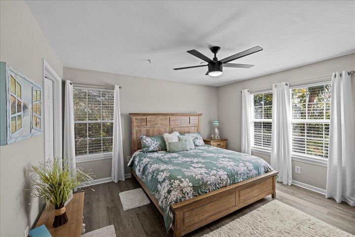 Property Photo:  4000 Dancing Cloud Court Unit 18  FL 32541 