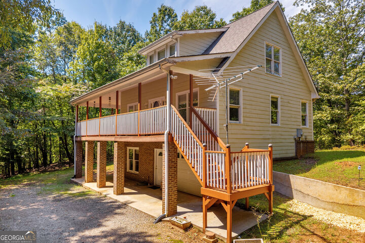 Property Photo:  807 Satterfield Road  GA 30528 