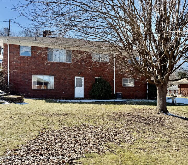 Property Photo:  206 Yesu Drive  PA 18505 