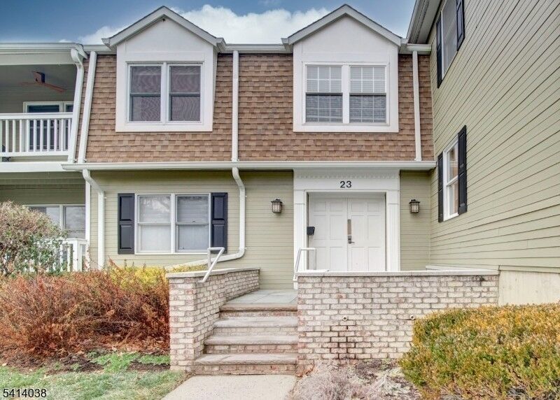 Property Photo:  23 Heritage Dr E  NJ 07928 