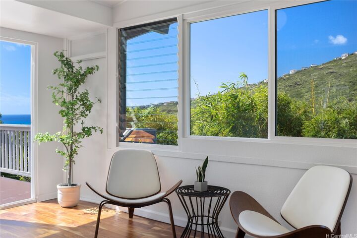 Property Photo: 920 Leighton Street HI 96821