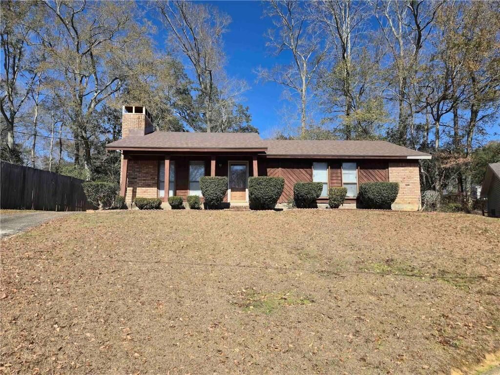Property Photo: 6016 Oak Harbor Court AL 36693