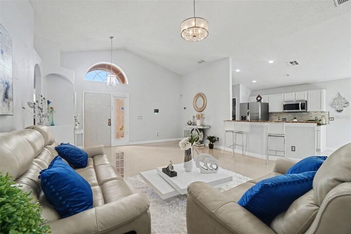 Property Photo:  2346 Lily Pad Lane  FL 34743 