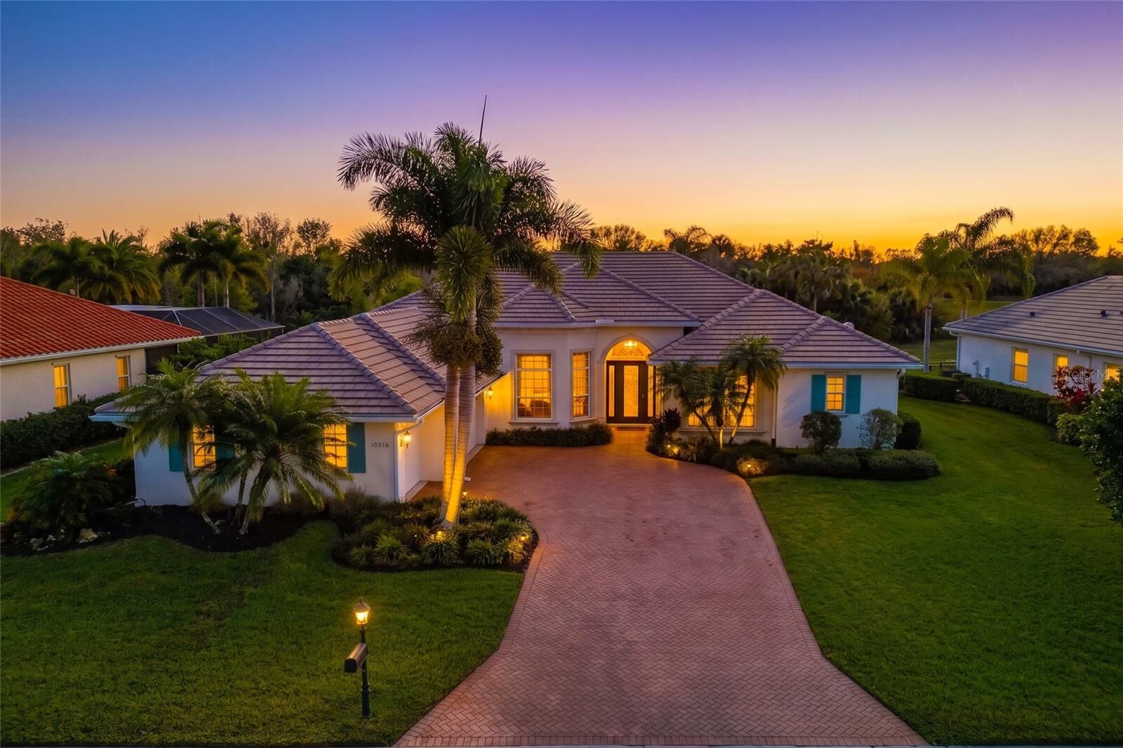 Property Photo:  10816 Winding Stream Way  FL 34212 