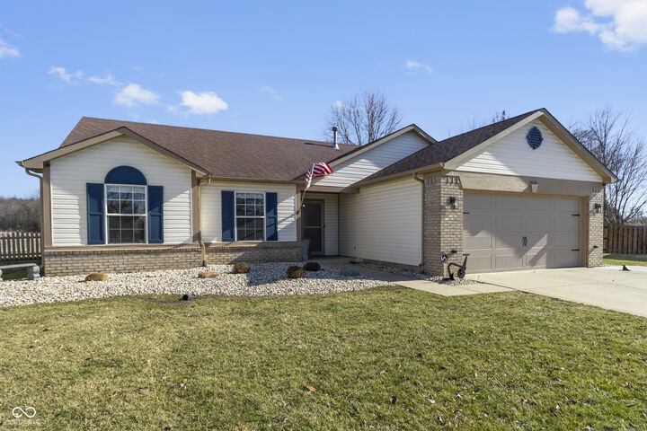 Property Photo:  256 Pineview Drive  IN 46158 