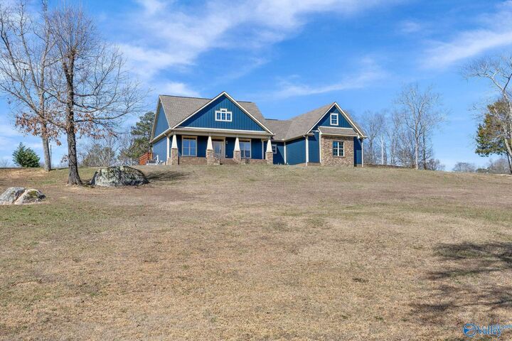 Property Photo:  570 Mountain Heights Ridge  AL 35769 