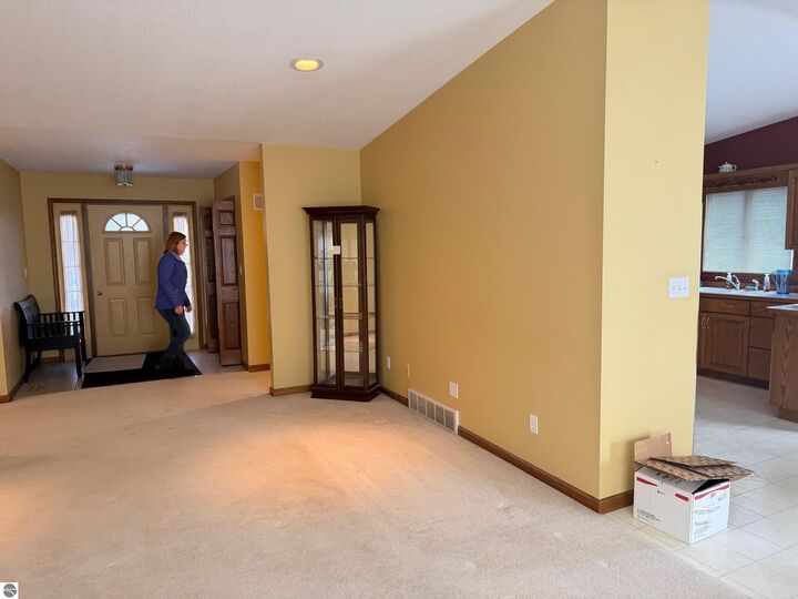 Property Photo: 3076 Sherwood Lane MI 48706
