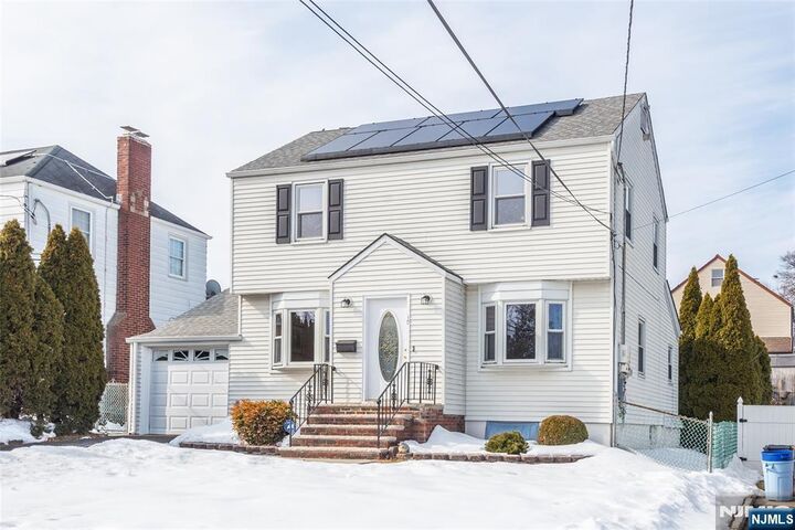 Property Photo:  10 Burlington Road  NJ 07012 