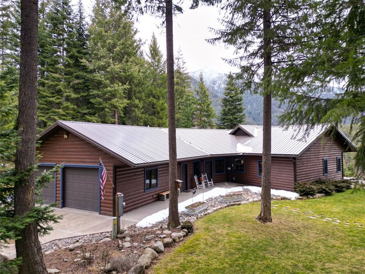 Property Photo:  2 Rainbow Court  MT 59853 