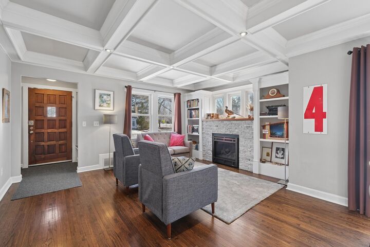 Property Photo:  3820 47th Avenue S  MN 55406 