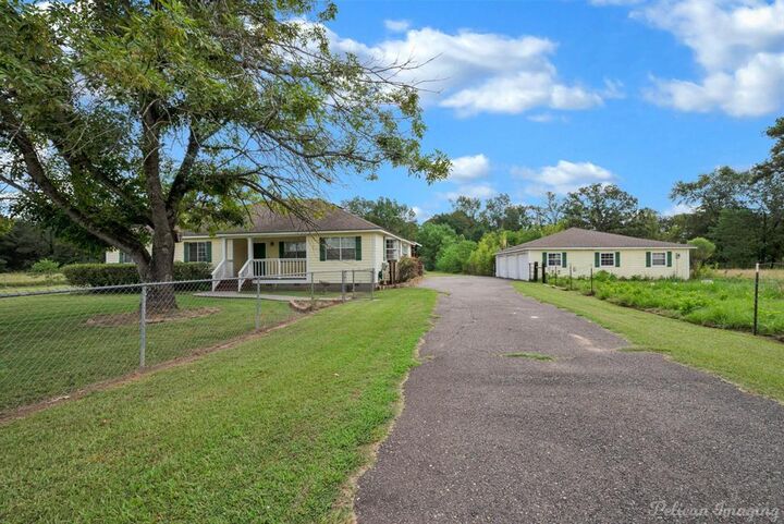 Property Photo: 5905 Highway 175 LA 71027