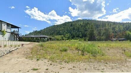 Property Photo: 1150 19 Avenue SE BC V1E 3P9