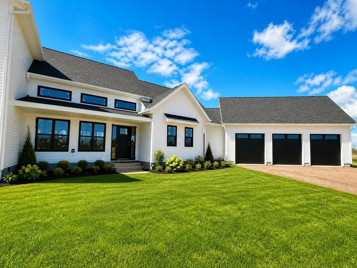 Photo de la propriété:  11 Brianna Street - Cavendish Horizons Estates  PE C0A 1N0 