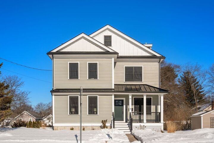 Property Photo:  211 Florence Ave  MA 02476 