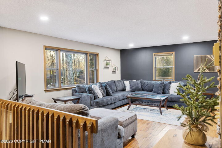 Property Photo:  49 Forest Drive  PA 18624 