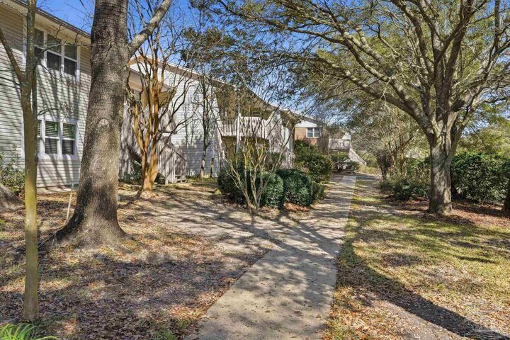 Property Photo:  1200 Shoreline Dr 413  FL 32561 