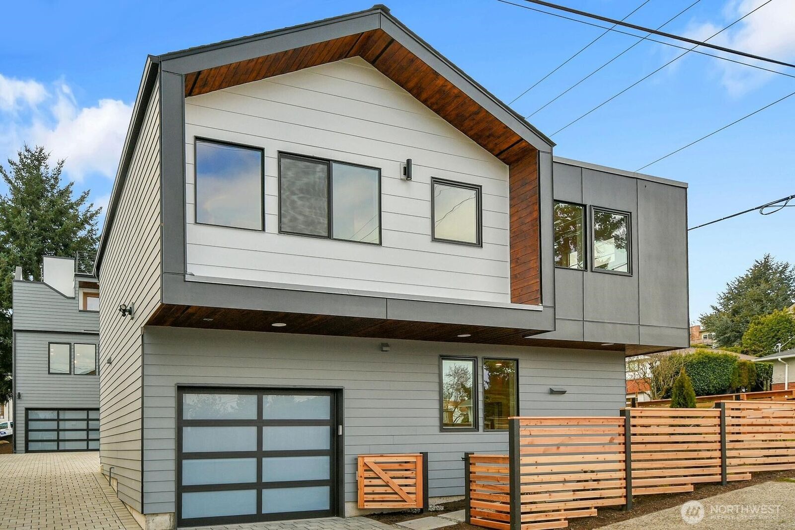 Property Photo:  3617 SW Dakota  WA 98126 