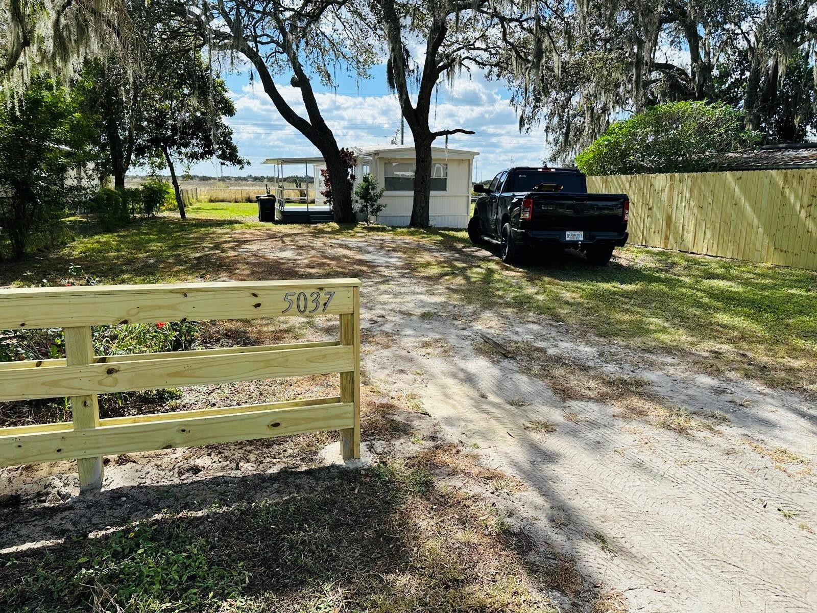 Property Photo:  5037 Roanoke Street  FL 33876 