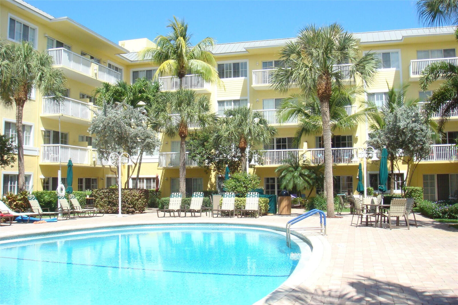 Property Photo: 1515 E Broward Boulevard 121 FL 33301