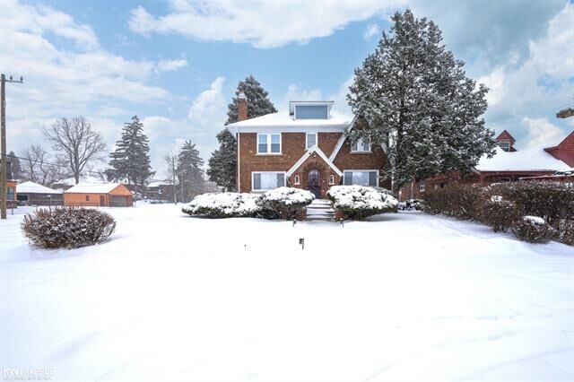 Property Photo: 14054 Woodmont Avenue MI 48227