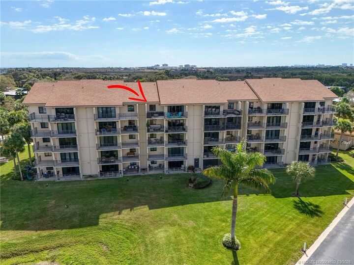 Property Photo: 901 Seafarer Circle 504 FL 33477