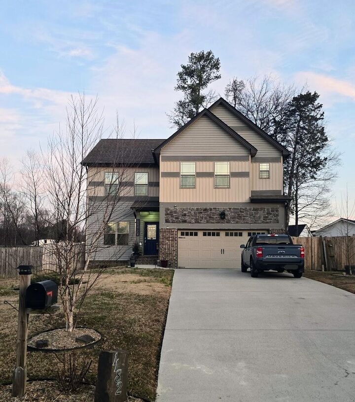 Property Photo:  1182 Stonegate Circle NW  TN 37312 