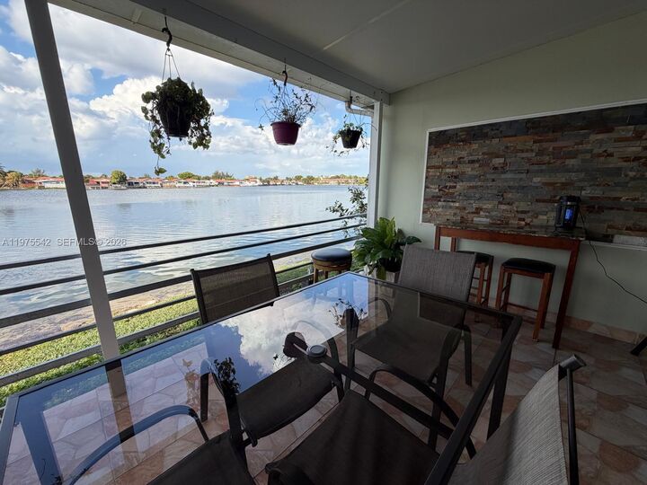 Property Photo:  2603 W 60th Pl 101-11  FL 33016 